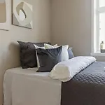 3br In Charming Nygardsoyden