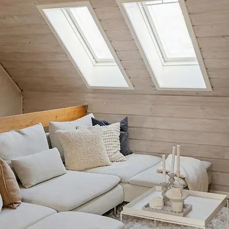 3br In Charming Nygårdsøyden Leilighet Bergen